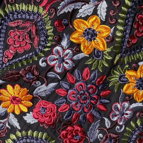 alice + olivia | Size 12 | Coley Bell Sleeve Floral Embroidered Mini Dress - Picture 6 of 11